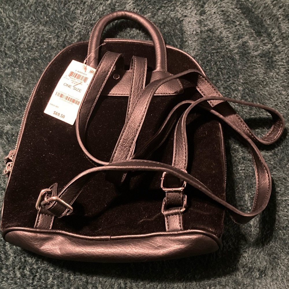 NWT Farrah Backpack Style Purse